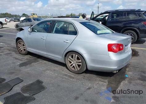 2006 Volkswagen Jetta 2.5 from USA, damaged, VIN 3VWSG71K86M766140